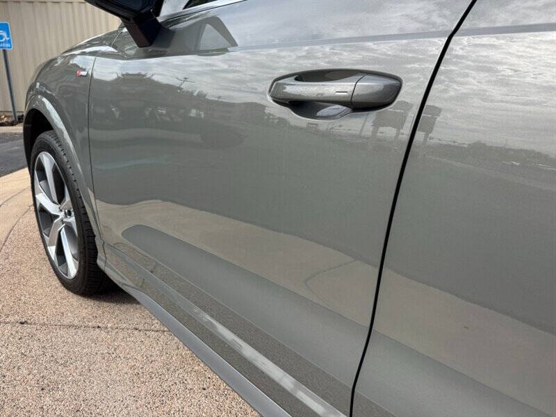 2021 Audi Q3 quattro S line Prem Plus 45 TFSI