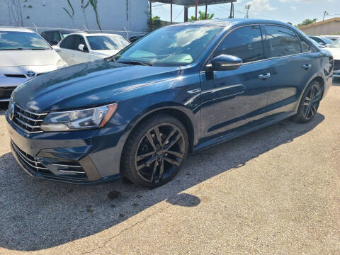 2018 Volkswagen Passat for sale at INTERNATIONAL AUTO BROKERS INC in Hollywood FL