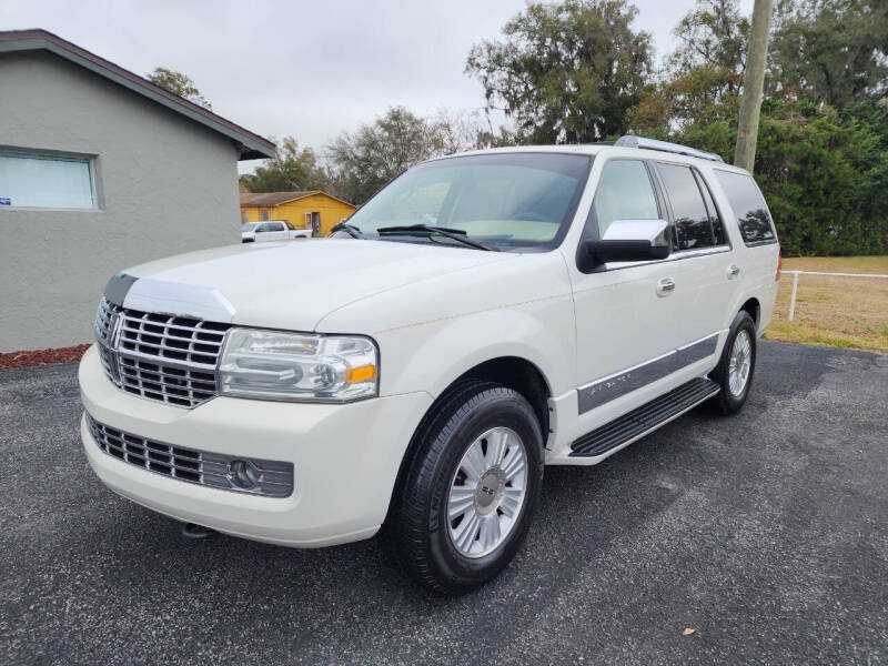 2008 Lincoln Navigator for sale at Lake Helen Auto in Orange City FL