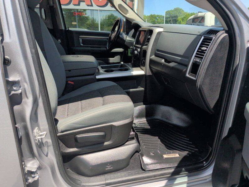 2020 RAM 1500 Classic SLT