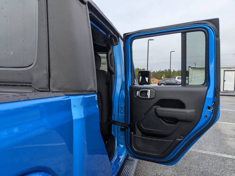 2026 Jeep Gladiator Sport S