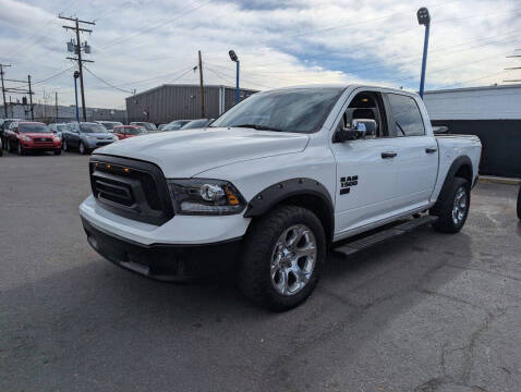 2017 RAM 1500 Laramie