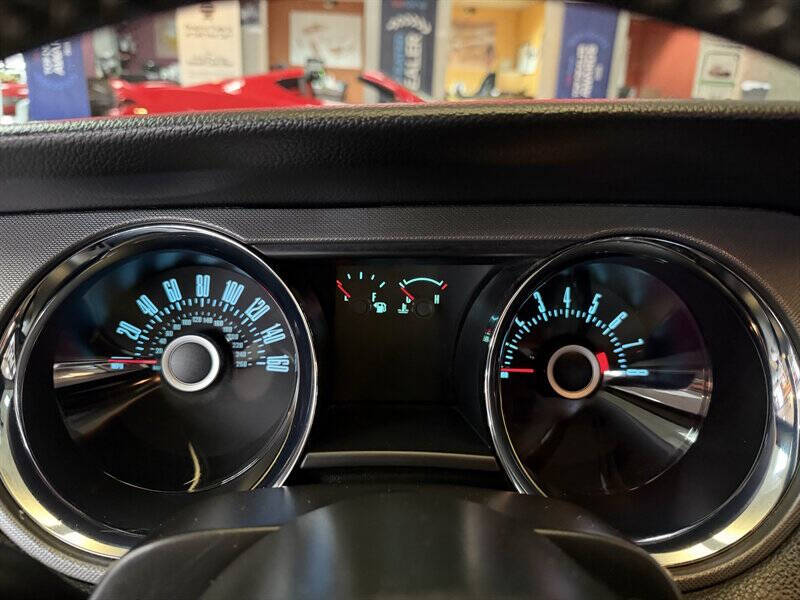 2013 Ford Mustang V6 Premium