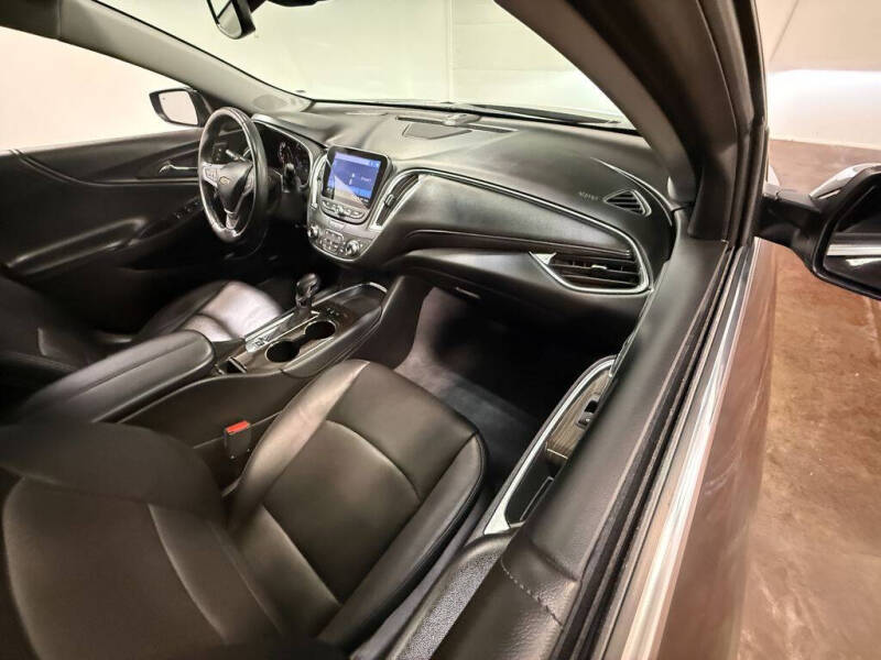 2022 Chevrolet Malibu Premier