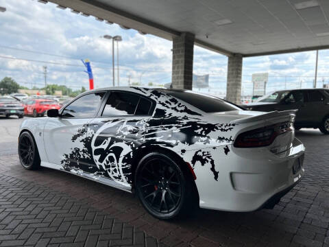 2016 Dodge Charger SRT Hellcat