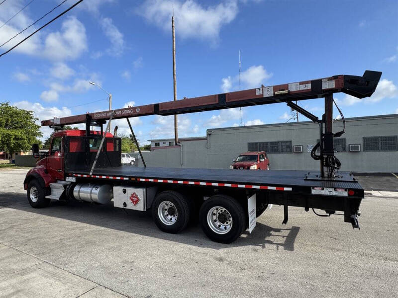 2016 Kenworth T880