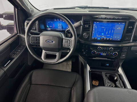 2023 Ford F-450 Super Duty Lariat