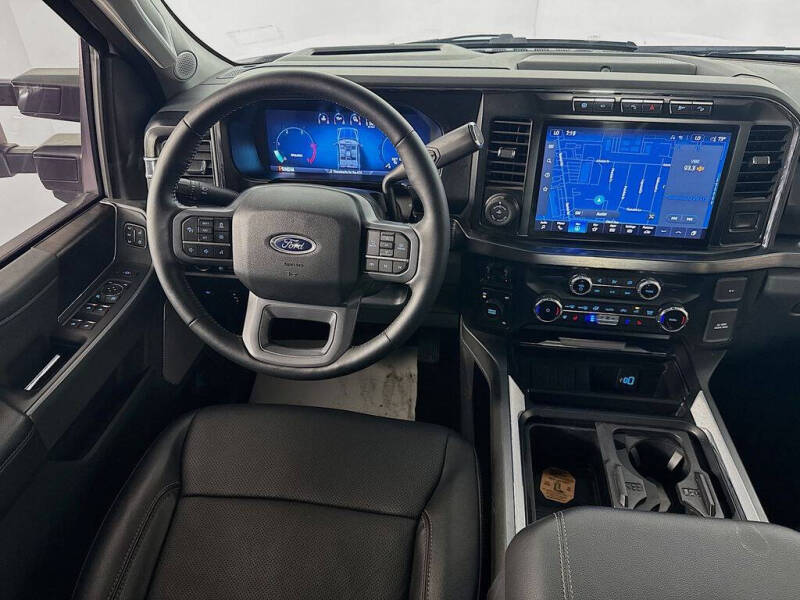 2023 Ford F-450 Super Duty Lariat