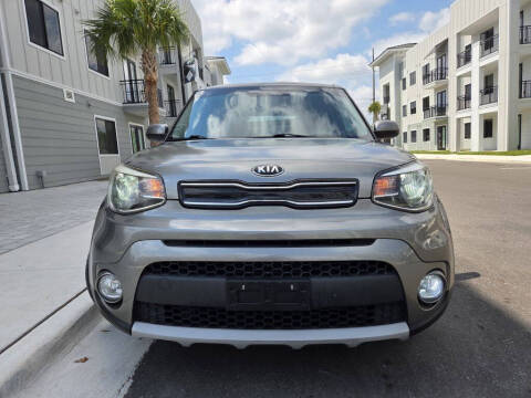 2019 Kia Soul +