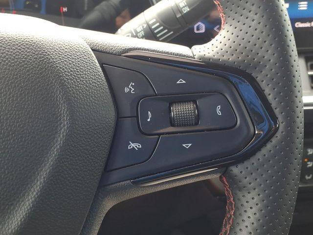 2025 Chevrolet Trax RS