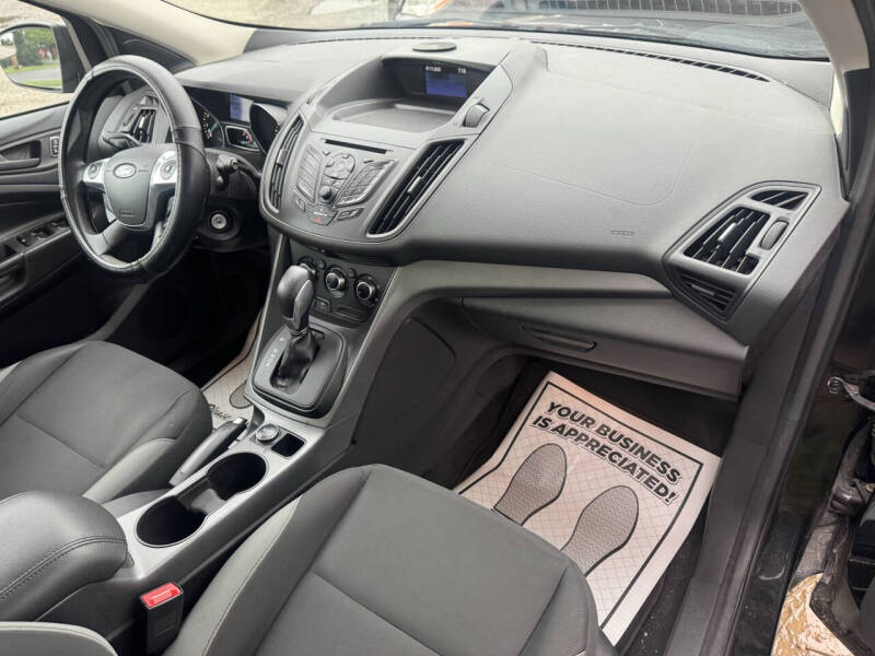 2014 Ford Escape S