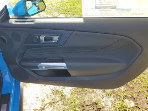 2025 Ford Mustang EcoBoost Premium