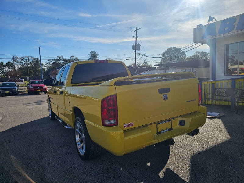 2005 Dodge Ram SRT-10 Base photo 14