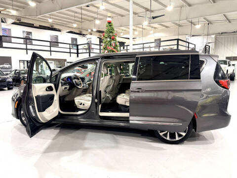 2018 Chrysler Pacifica Limited