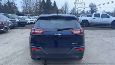 2016 Jeep Cherokee Sport