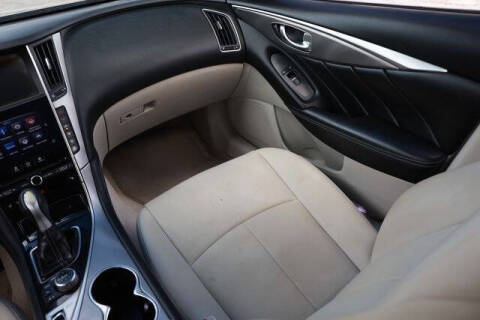 2015 Infiniti Q50