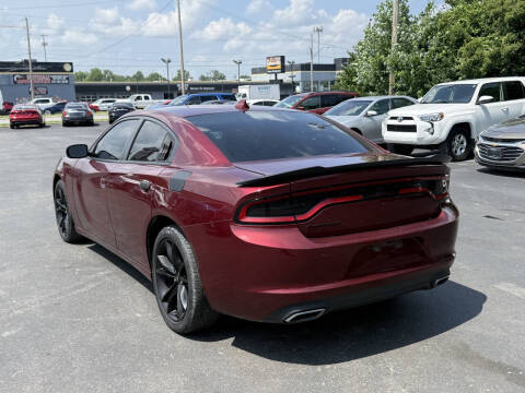 2017 Dodge Charger SXT