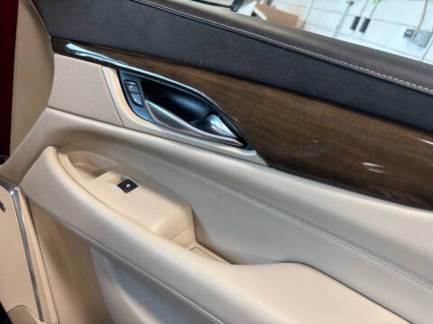 2020 Cadillac Escalade Premium Luxury