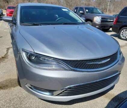 2015 Chrysler 200 for sale at CASH CARS in Circleville OH