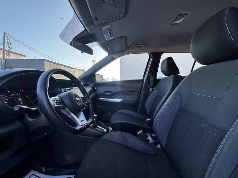 2020 Nissan Kicks SV