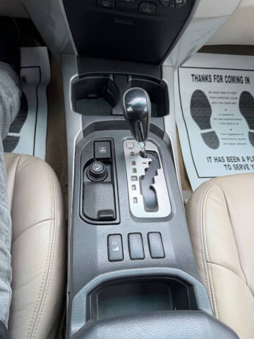 2004 Toyota 4Runner SR5
