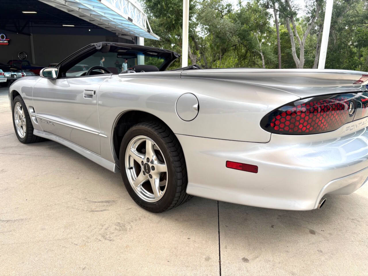 2000 Pontiac Firebird 16
