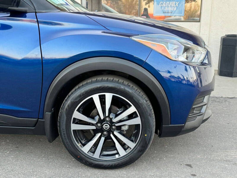 2019 Nissan Kicks SV