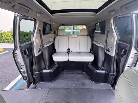 2017 Toyota Sienna