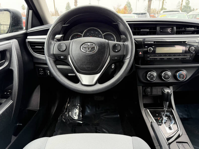 2014 Toyota Corolla LE