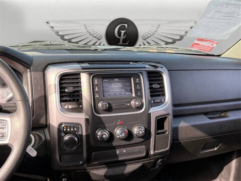 2022 RAM 1500 Classic SLT