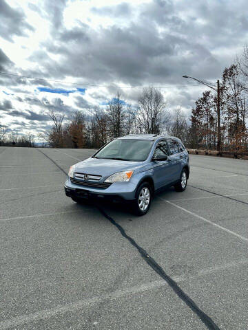 2007 Honda CR-V for sale at Plug Autos in Hackettstown NJ