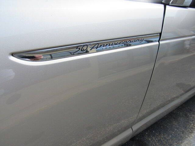 2005 Ford Thunderbird Deluxe