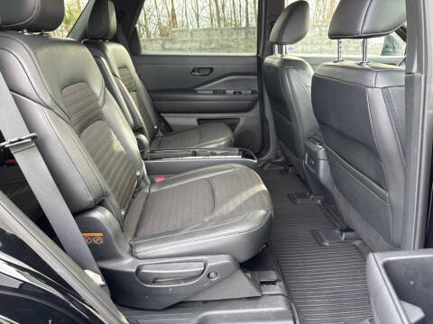 2023 Nissan Pathfinder Rock Creek