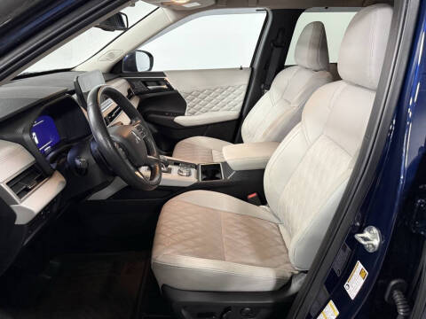 2023 Mitsubishi Outlander PHEV SEL