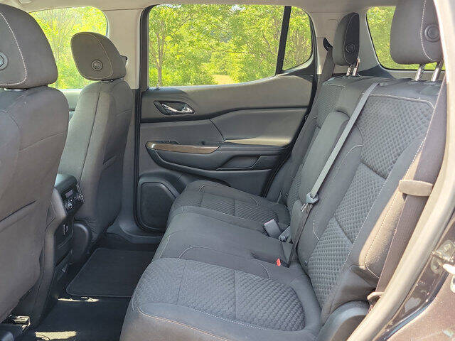 2017 GMC Acadia SLE-1