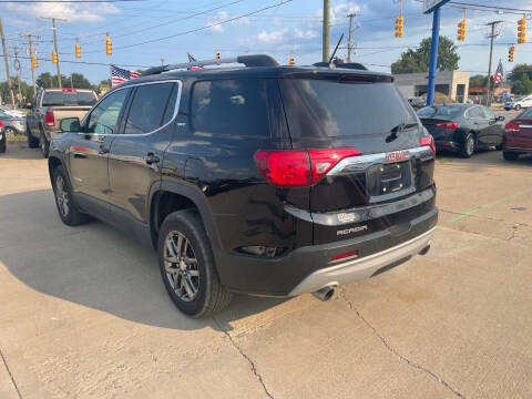 2019 GMC Acadia SLT-1