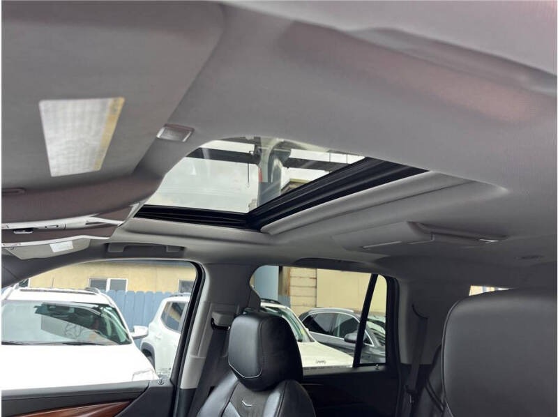 2014 Cadillac Escalade Premium