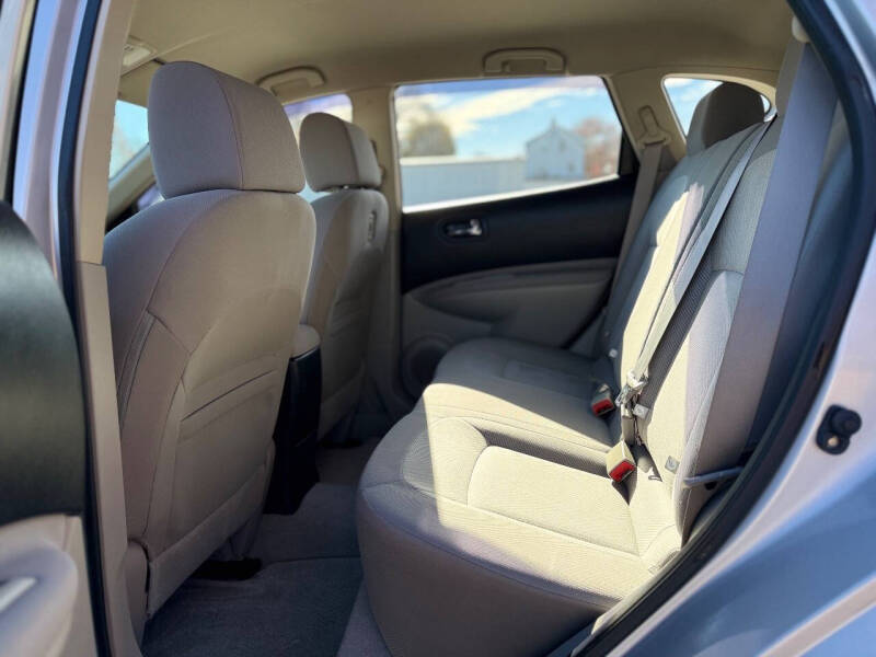 2014 Nissan Rogue Select S