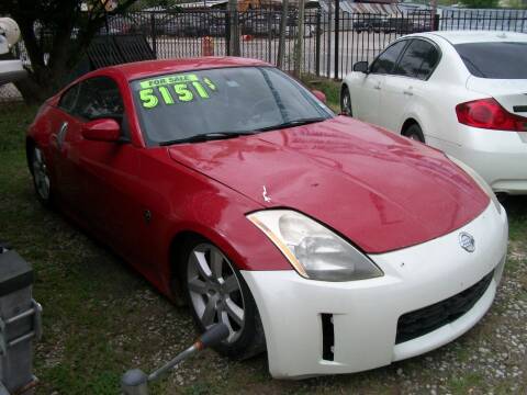 2003 Nissan 350Z for sale at THOM'S MOTORS in Houston TX