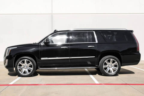 2016 Cadillac Escalade ESV Luxury Collection