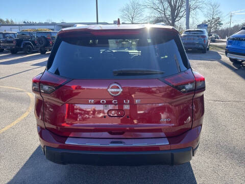2025 Nissan Rogue SV