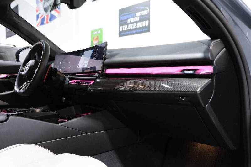 2025 BMW M5