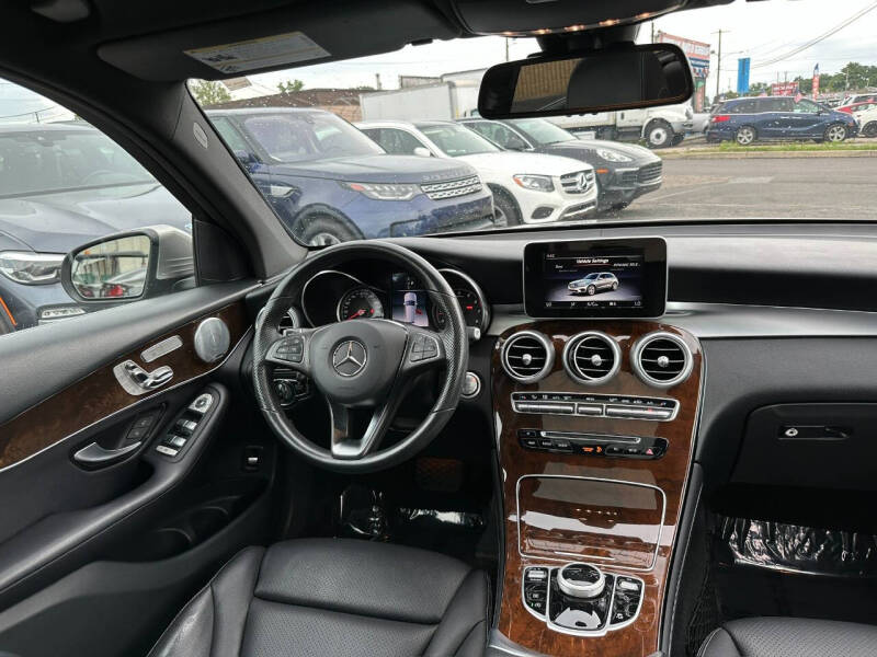 2019 Mercedes-Benz GLC GLC 300 4MATIC