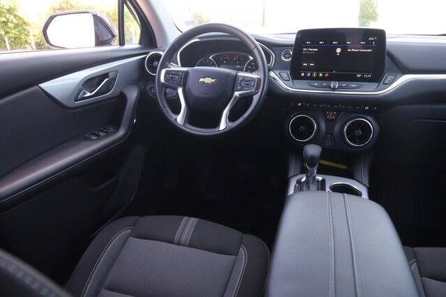 2025 Chevrolet Blazer LT