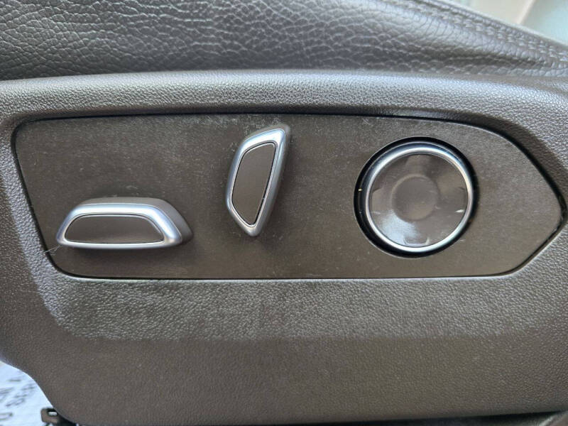 2024 GMC Sierra 3500HD Denali