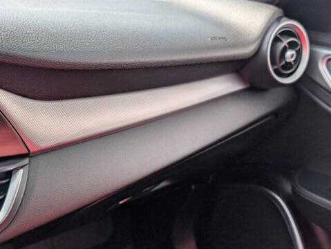 2023 Alfa Romeo Giulia Veloce