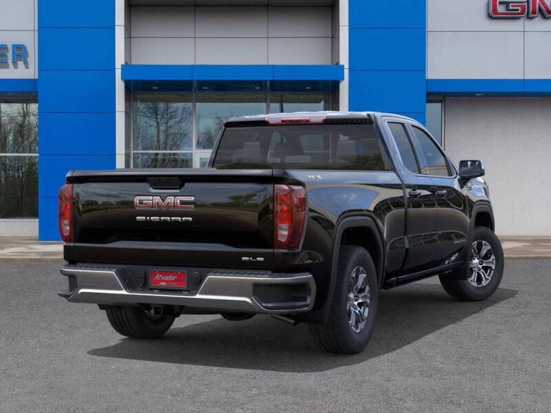 2026 GMC Sierra 1500 SLE