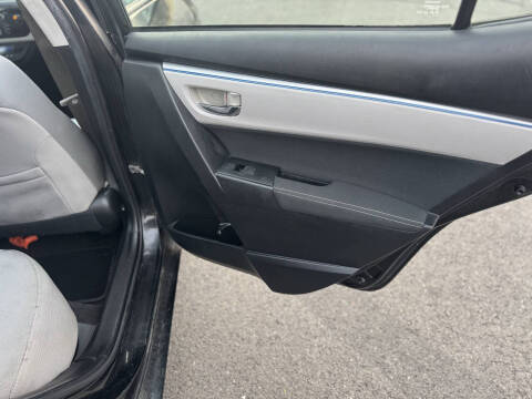 2016 Toyota Corolla LE