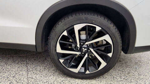 2024 Mitsubishi Outlander