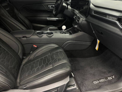 2024 Ford Mustang GT Premium